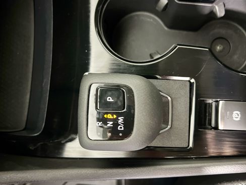 Used 2023 Nissan Rogue SV AWD/4WD image 24