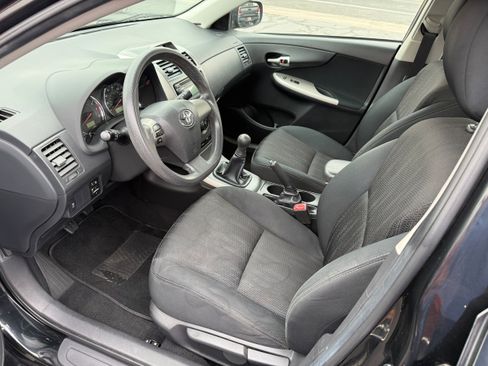 Used 2012 Toyota Corolla S FWD image 4