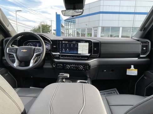 New 2026 Chevrolet Silverado 1500 LTZ w/ LTZ Premium Package image 32