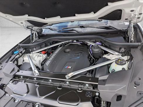New 2026 BMW X6 xDrive40i AWD/4WD image 17