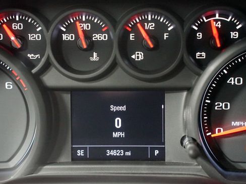 Used 2024 Chevrolet Silverado 1500 Custom image 15