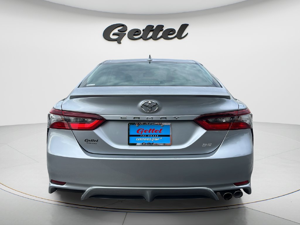 Used 2024 Toyota Camry SE w/ Cold Weather Package FWD image 6