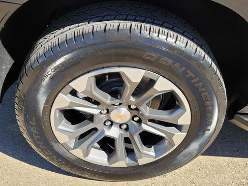 New 2026 Chevrolet Tahoe LS image 5