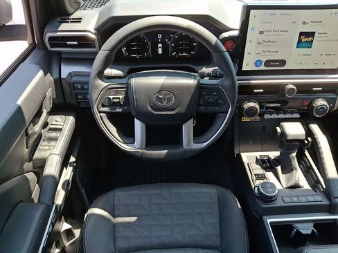 Used 2026 Toyota 4Runner TRD Sport Premium AWD/4WD image 2
