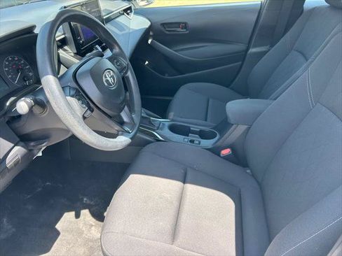 Certified 2025 Toyota Corolla LE FWD image 11