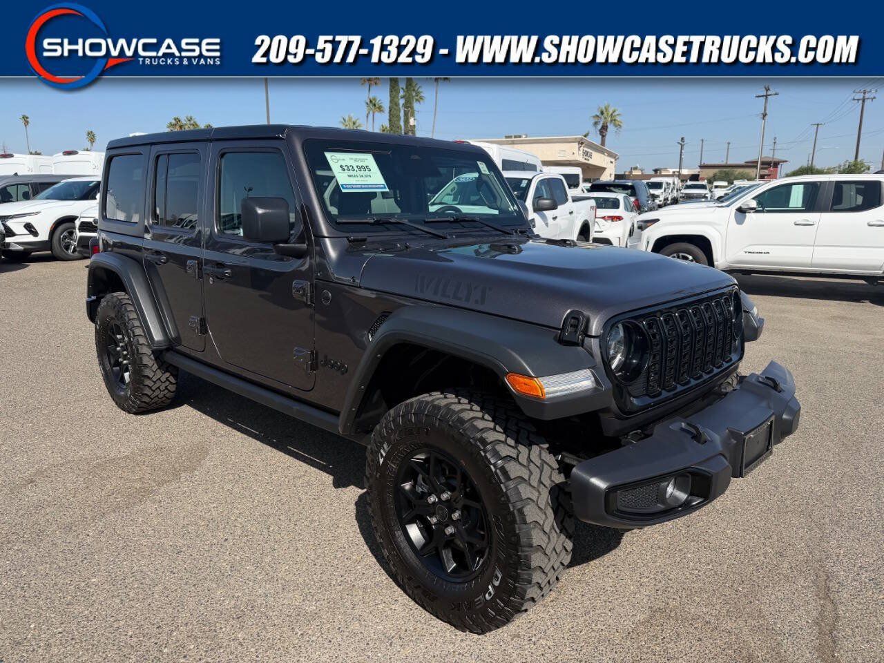 Used 2025 Jeep Wrangler Unlimited Sport AWD/4WD image 1
