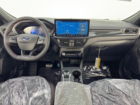 Used 2024 Ford Escape ST-Line Select w/ Tech Pack #1 image 11