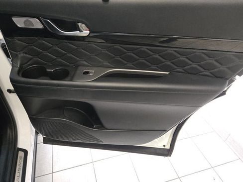 Used 2021 Hyundai Palisade Calligraphy image 6