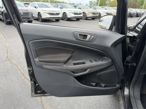 Used 2020 Ford EcoSport SE FWD image 21