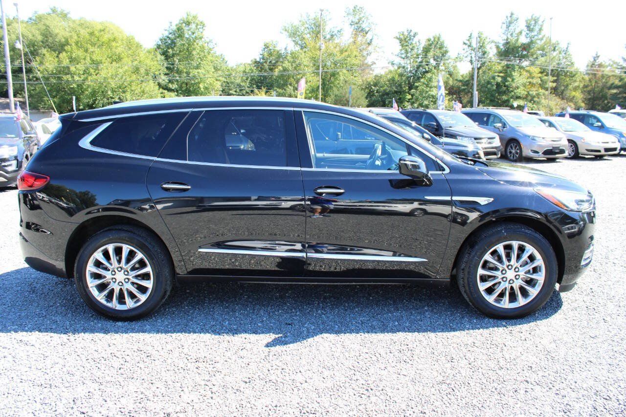 Used 2019 Buick Enclave Essence AWD/4WD image 6