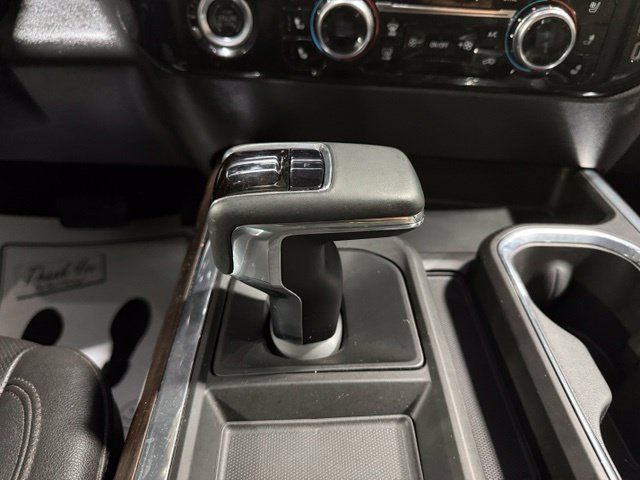 Used 2023 GMC Sierra 1500 SLT w/ SLT Convenience Package AWD/4WD image 17