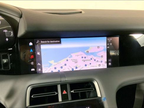 Used 2025 Porsche Taycan image 11