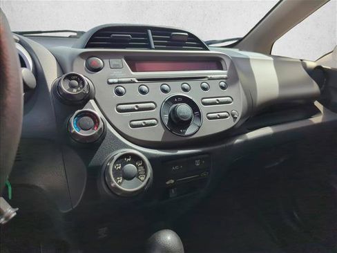 Used 2013 Honda Fit image 10