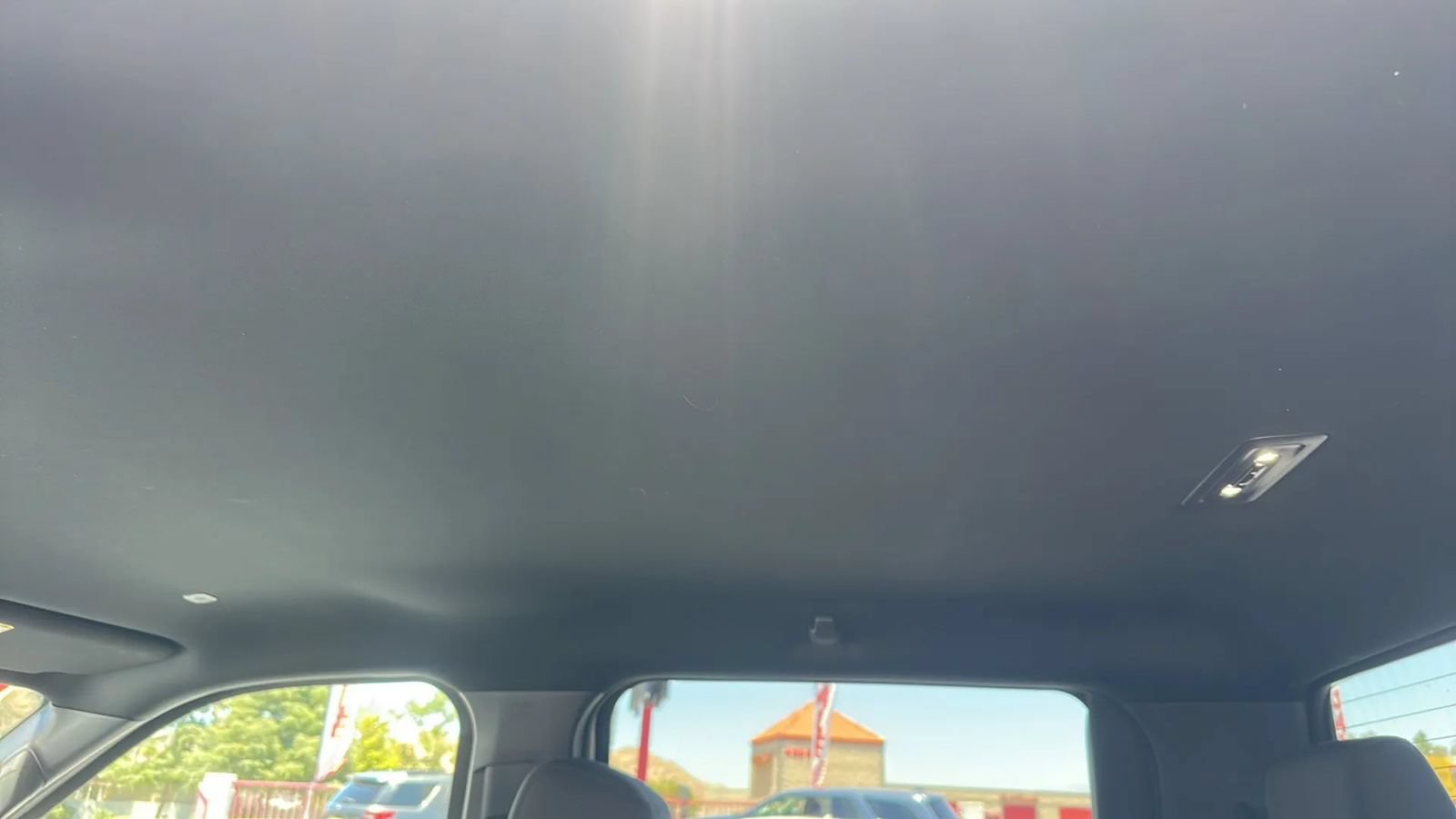 Used 2025 Toyota Tundra SR AWD/4WD image 19