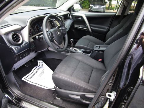 Used 2018 Toyota RAV4 Adventure AWD/4WD image 16