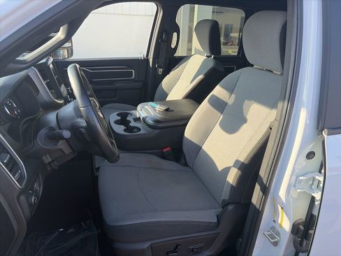 Used 2024 RAM 2500 Big Horn AWD/4WD image 11