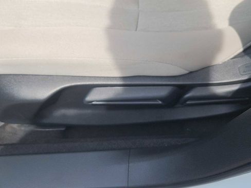 Certified 2024 Honda Accord LX image 13
