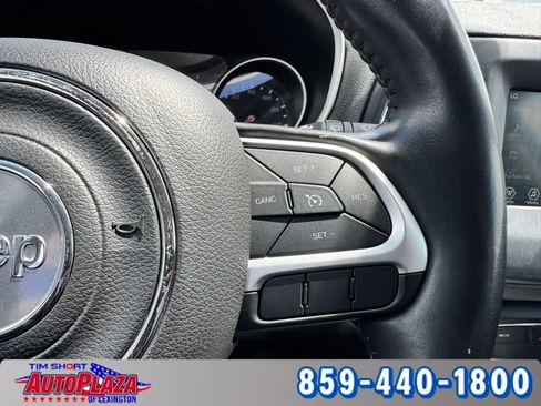 Used 2020 Jeep Compass Latitude FWD image 23