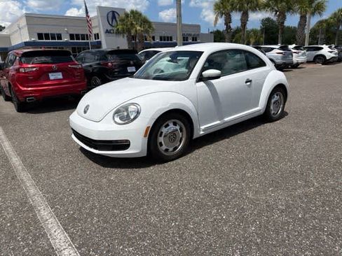 Used 2015 Volkswagen Beetle 1.8T FWD image 3