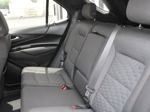 Used 2020 Chevrolet Equinox LT w/ Driver Convenience Package FWD image 13