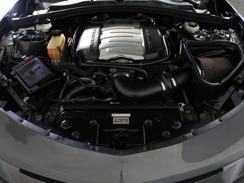 Used 2016 Chevrolet Camaro SS RWD image 29