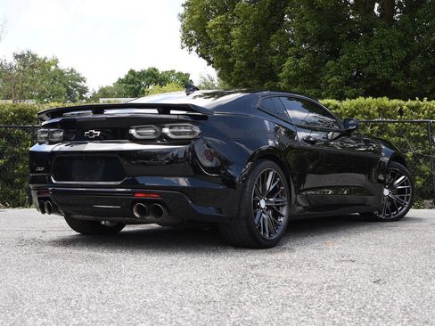 Used 2019 Chevrolet Camaro ZL1 RWD image 13