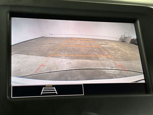 Used 2022 Chevrolet Equinox LS image 15