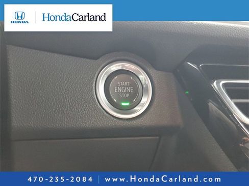 Used 2025 Chevrolet Traverse LT w/ Midnight/Sport Edition image 23