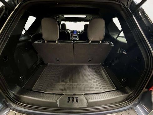 Used 2021 Ford Explorer ST w/ Equipment Group 401A image 7