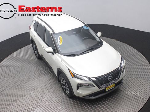 Used 2022 Nissan Rogue SV image 5