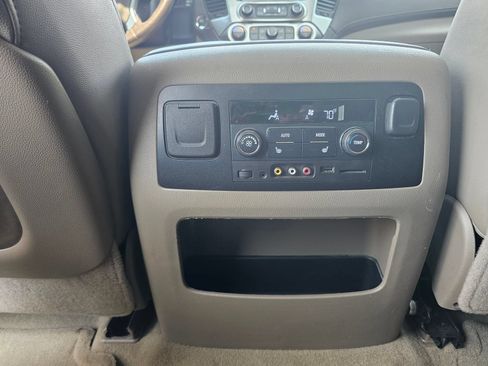 Used 2016 Chevrolet Tahoe LTZ AWD/4WD image 34