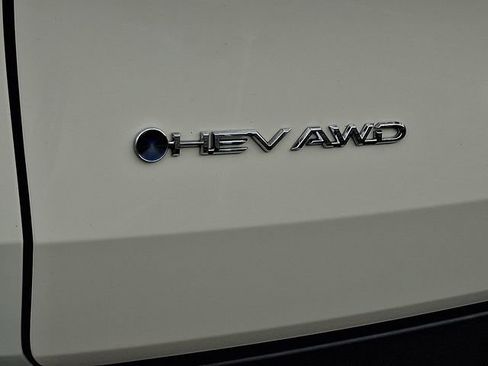 Used 2024 Toyota Grand Highlander Limited image 31