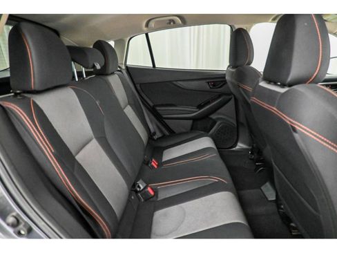 Used 2023 Subaru Crosstrek 2.0i Premium w/ Popular Package #2 image 17