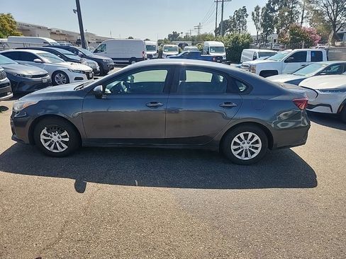 Used 2019 Kia Forte Sedan FWD image 9