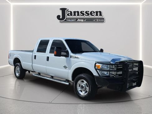 Used 2015 Ford F350 XLT w/ XLT Value Package AWD/4WD image 6