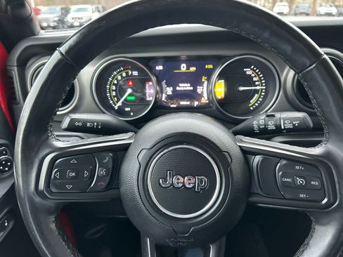 Used 2023 Jeep Wrangler Unlimited w/ Cold Weather Group AWD/4WD image 22