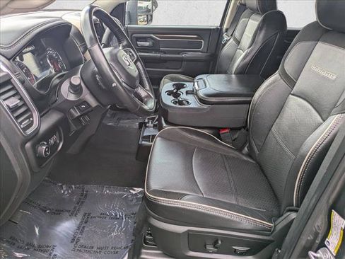 Used 2024 RAM 2500 Laramie AWD/4WD image 15