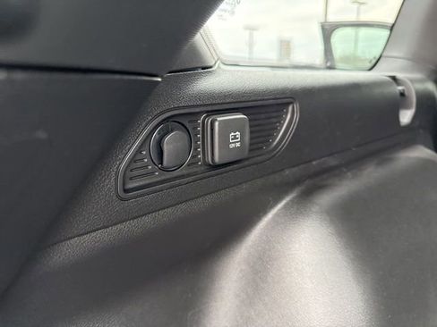 Used 2026 Jeep Grand Cherokee Altitude image 21