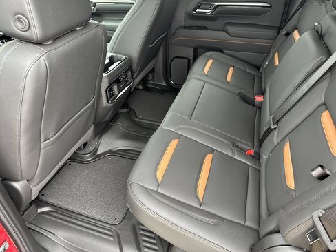 New 2026 GMC Sierra 1500 AT4 w/ AT4 Premium Package AWD/4WD image 29