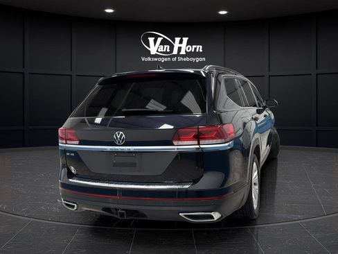 Used 2023 Volkswagen Atlas SE w/ Panoramic Sunroof Package image 7