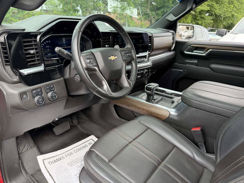 Certified 2023 Chevrolet Silverado 1500 High Country AWD/4WD image 12