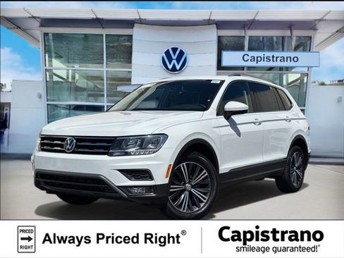 Used 2018 Volkswagen Tiguan SEL FWD image 1