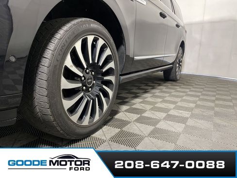 Used 2022 Lincoln Navigator L Black Label AWD/4WD image 27