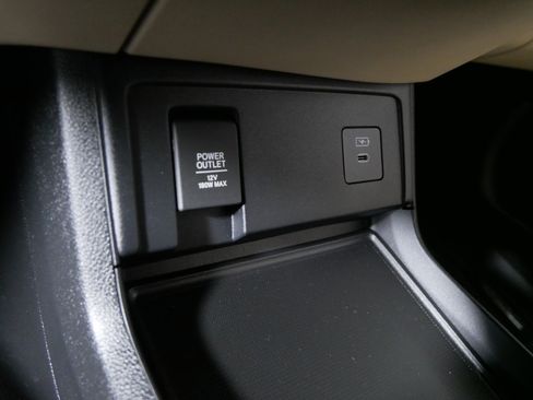 Used 2024 Acura RDX SH-AWD image 29