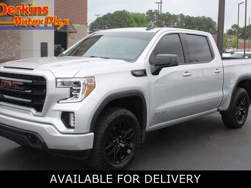 Used 2022 GMC Sierra 1500 Elevation w/ LPO, Elevation Black Package AWD/4WD image 1
