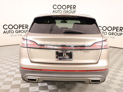 Used 2019 Lincoln Nautilus Reserve image 23