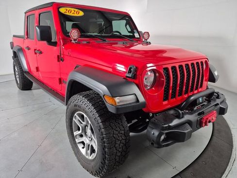 Used 2020 Jeep Gladiator Sport w/ Quick Order Package 24S AWD/4WD image 6