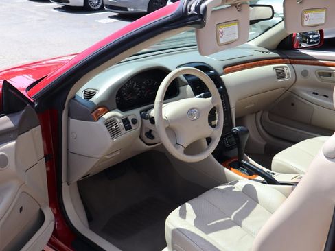 Used 2002 Toyota Solara SLE FWD image 9