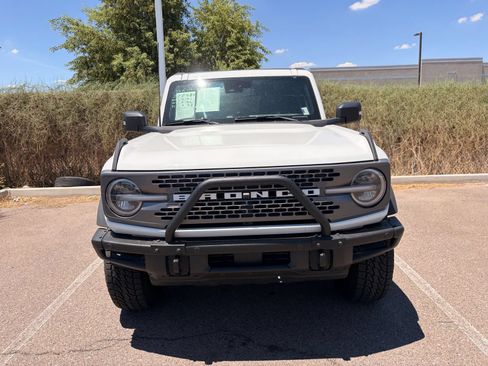 Used 2023 Ford Bronco Badlands AWD/4WD image 2