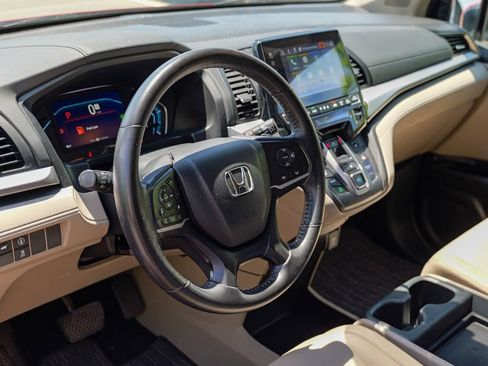 Used 2023 Honda Odyssey EX-L image 21